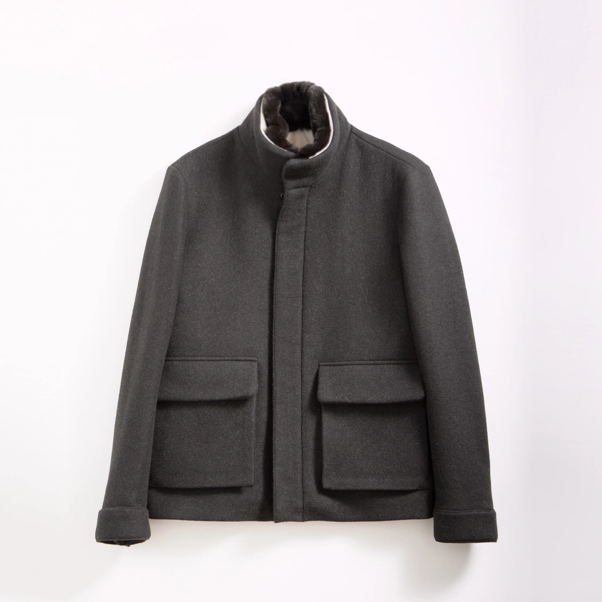 1 Hamad Ashen Luxe - الصورة 1